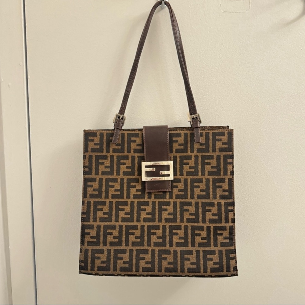 Fendi tote